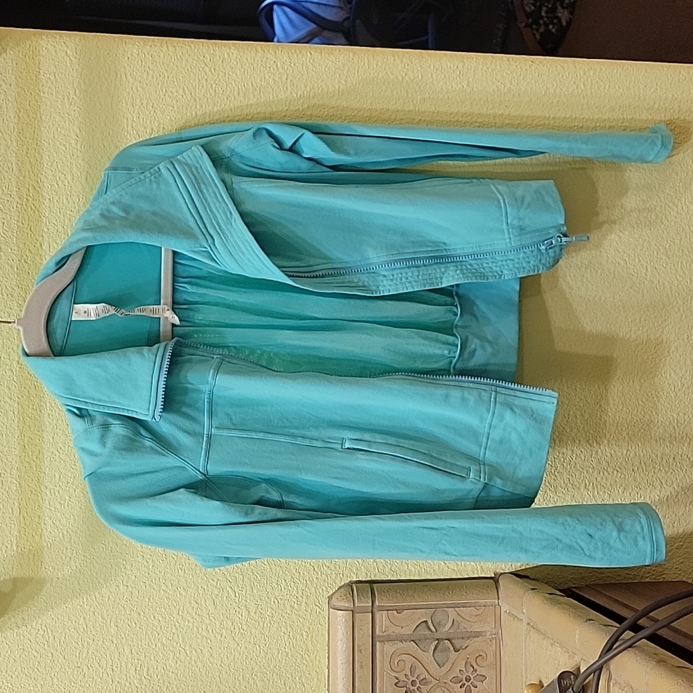 Lululemon zip up jacket
